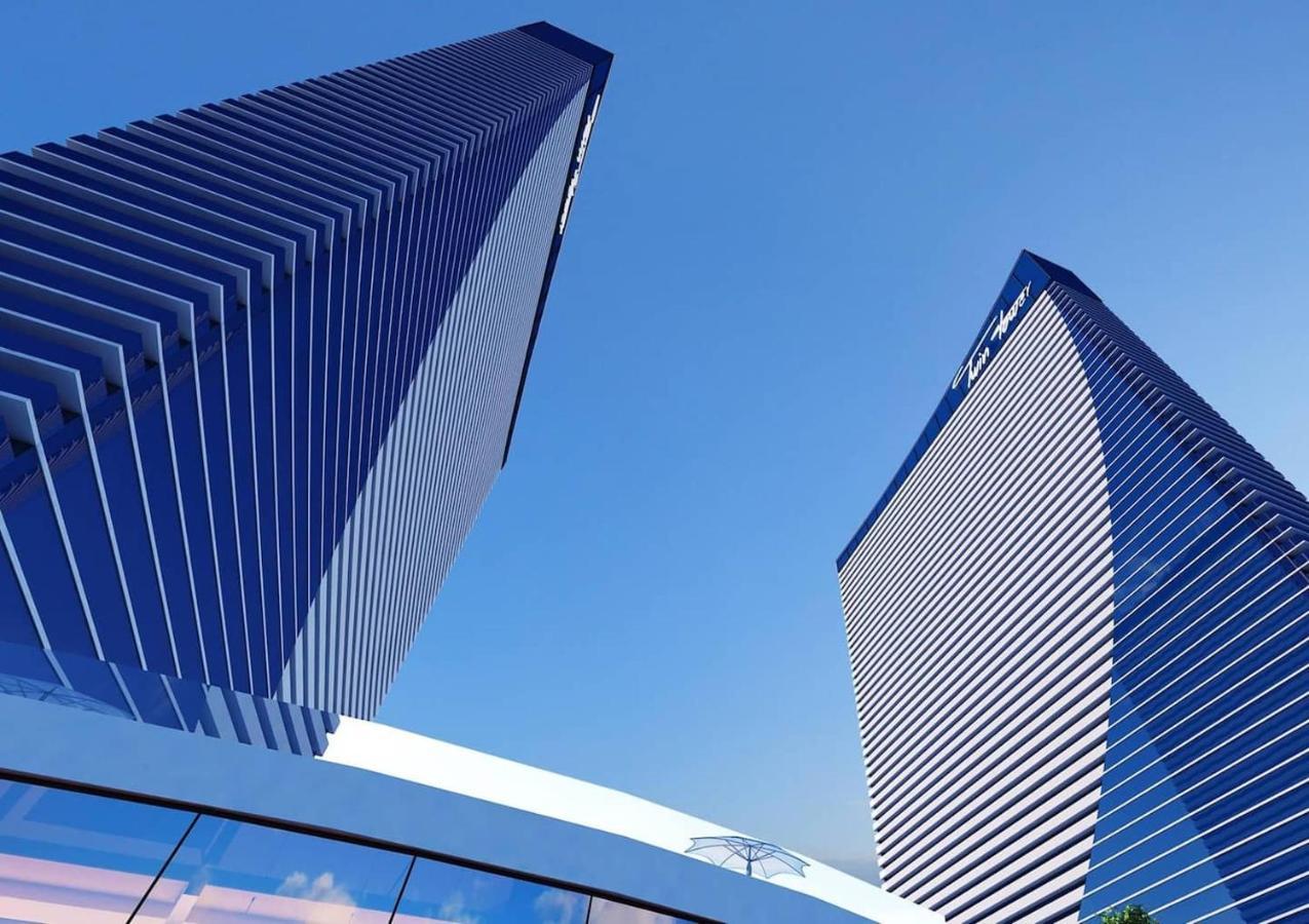 Seaside Resort In New Orbi Twins Batumi Esterno foto